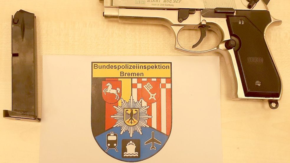 Mit dieser Schreckschusswaffe hantierte der Bremer am Hauptbahnhof. Foto: Bundespolizei