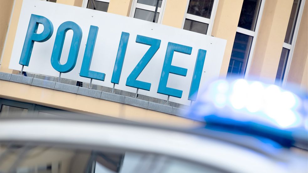 Polizisten haben in Bremen zwei jugendliche Einbrecher gefasst. Foto: Friso Gentsch / dpa
