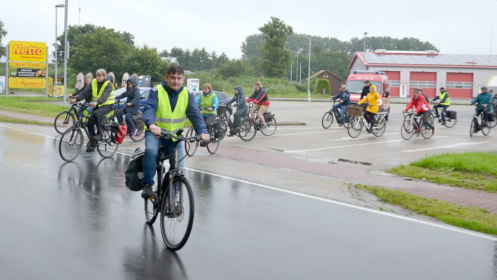 Etwa 40 Teilnehmer waren im August 2021 bei der Fahrrad-Demo dabei. Start war im Gewerbegebiet Riepe. Foto: Franziska Otto