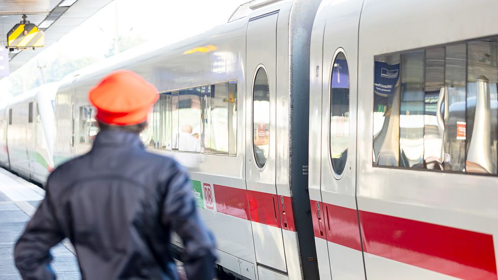Durch den Streik der GDL kommt es bei der Deutschen Bahn zu Zugausfällen und Verspätungen ab Mittwochabend. Foto: dpa/Michael Matthey