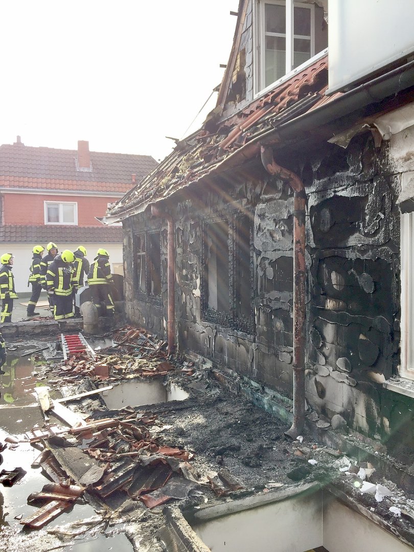 Dachstuhlbrand auf Norderney - Bild 6