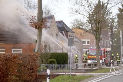 Brand an Tankstelle  in Rechtsupweg - Bild 3