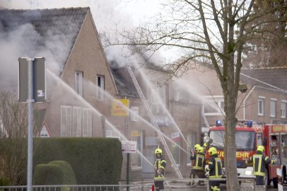 Brand an Tankstelle  in Rechtsupweg - Bild 4