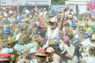 Tolle Stimmung bei Holi-Festival - Bild 4