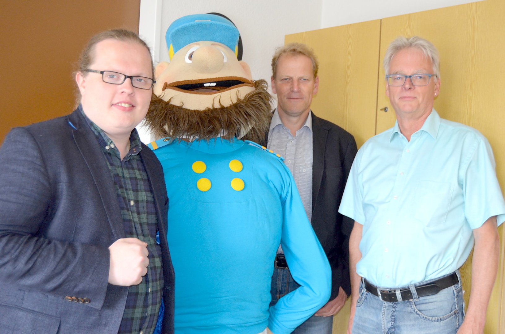Wunderbarer Abend für 3000 Leute in Rhauderfehn - Bild 1