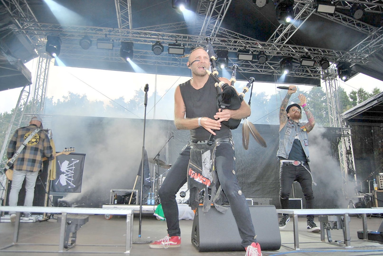 Gute Stimmung beim Großefehn-Open-Air - Bild 1