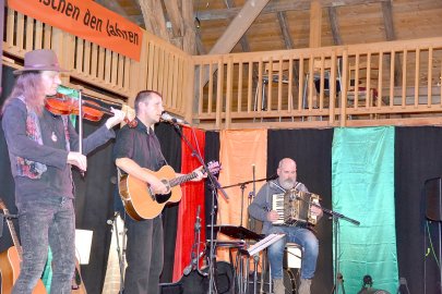 Folkfestival im Gulfhof in Engerhafe - Bild 3