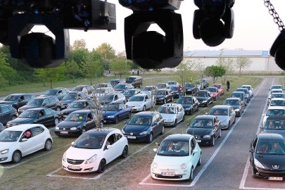 Hunderte feierten in Georgsheil - Bild 2