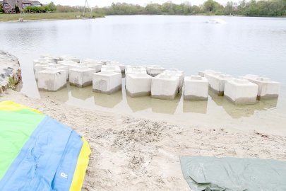Monkeybars und der Plobb werden zu Wasser gelassen - Bild 4