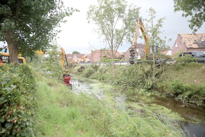 Aufräumen nach Tornado in Großheide - Bild 12