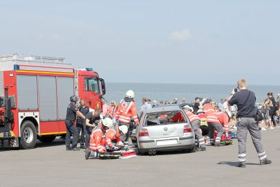 Tausende strömten zu Feuerwehrtagen - Bild 3