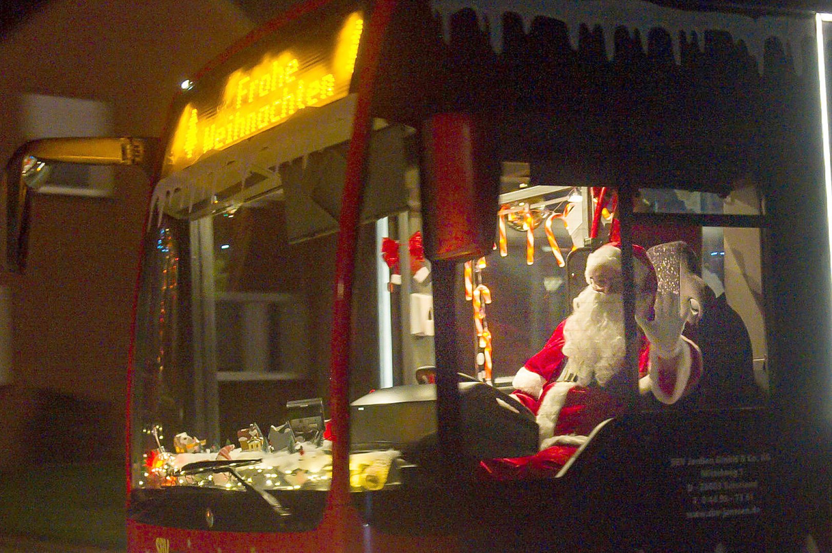 LsV-Lichterkorso: Trecker leuchten auf den Straßen - Bild 6