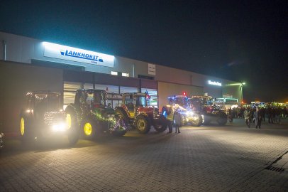 LsV-Lichterkorso: Trecker leuchten auf den Straßen - Bild 11
