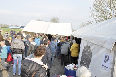 So schön brannten die Osterfeuer in Ostfriesland - Bild 35