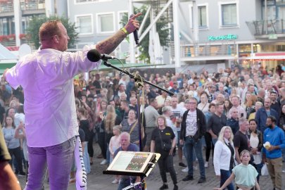 Rauschende Partynacht beim Stadtfest - Bild 6