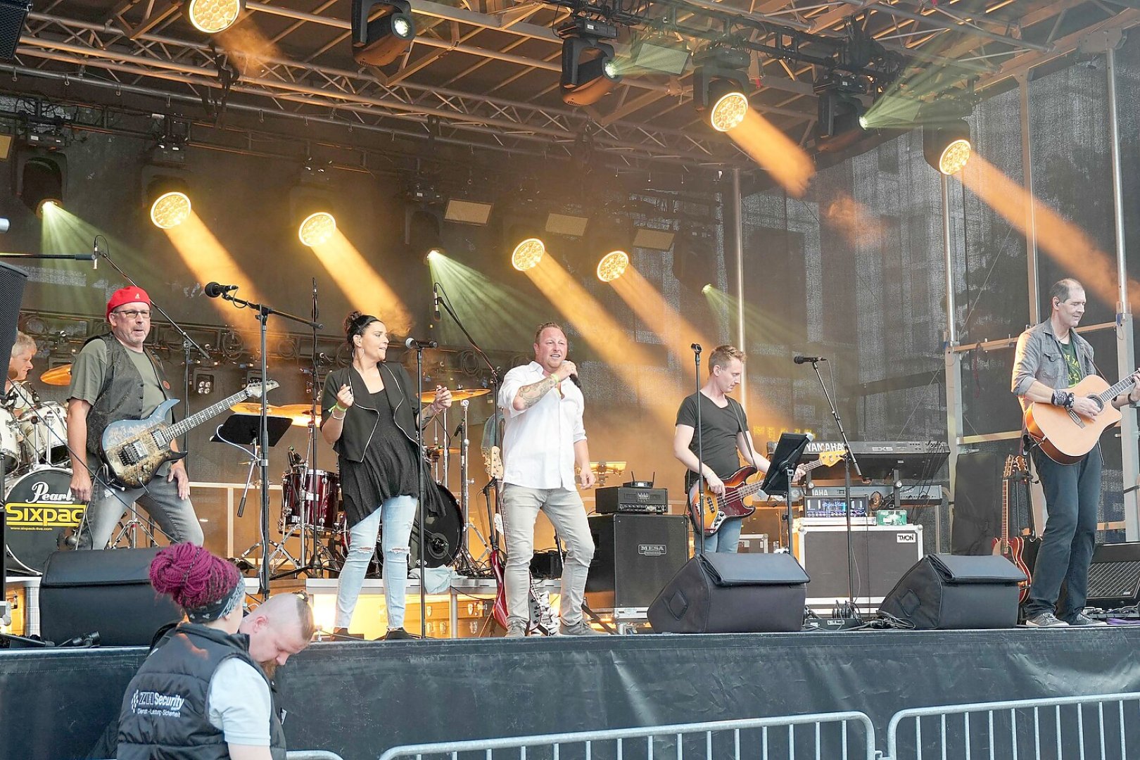 Rauschende Partynacht beim Stadtfest - Bild 7