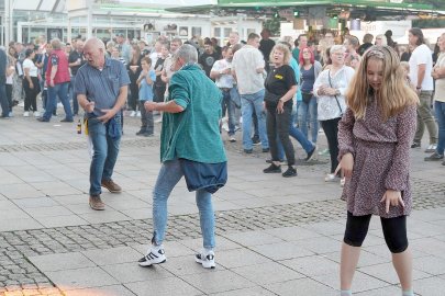 Rauschende Partynacht beim Stadtfest - Bild 9