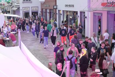 Rauschende Partynacht beim Stadtfest - Bild 25