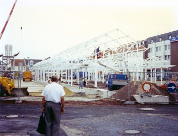 Glaspalast mit wechselvoller Geschichte - Bild 6