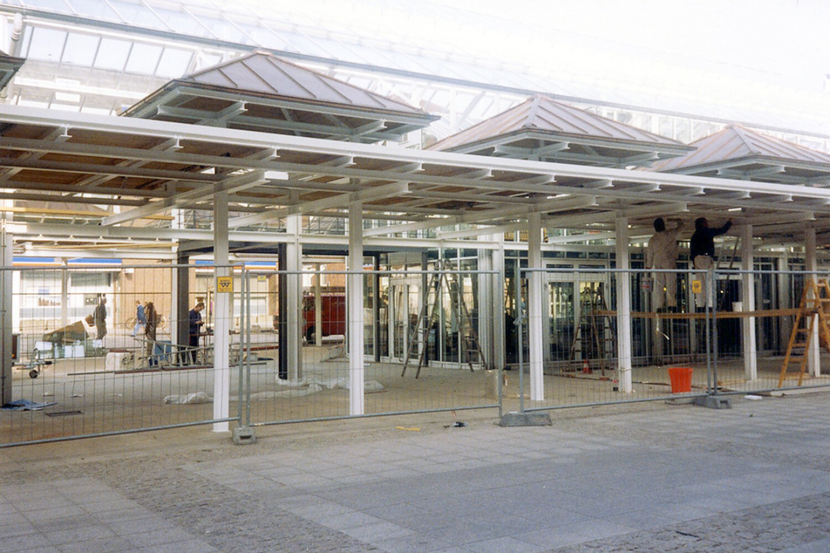 Glaspalast mit wechselvoller Geschichte - Bild 8