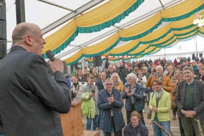 Buntes Treiben beim Bagbander Markt - Bild 3