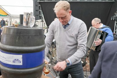 Buntes Treiben beim Bagbander Markt - Bild 4