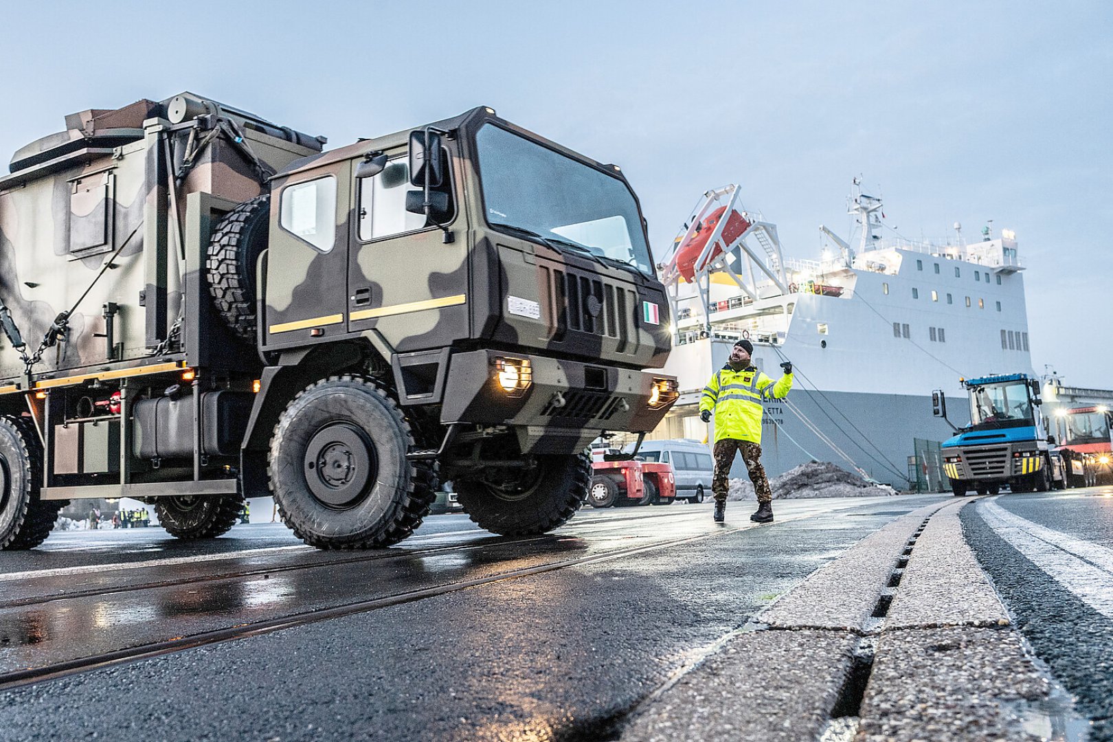 Steadfast Dart 26: Große Nato-Übung startet im Emder Hafen  - Bild 1