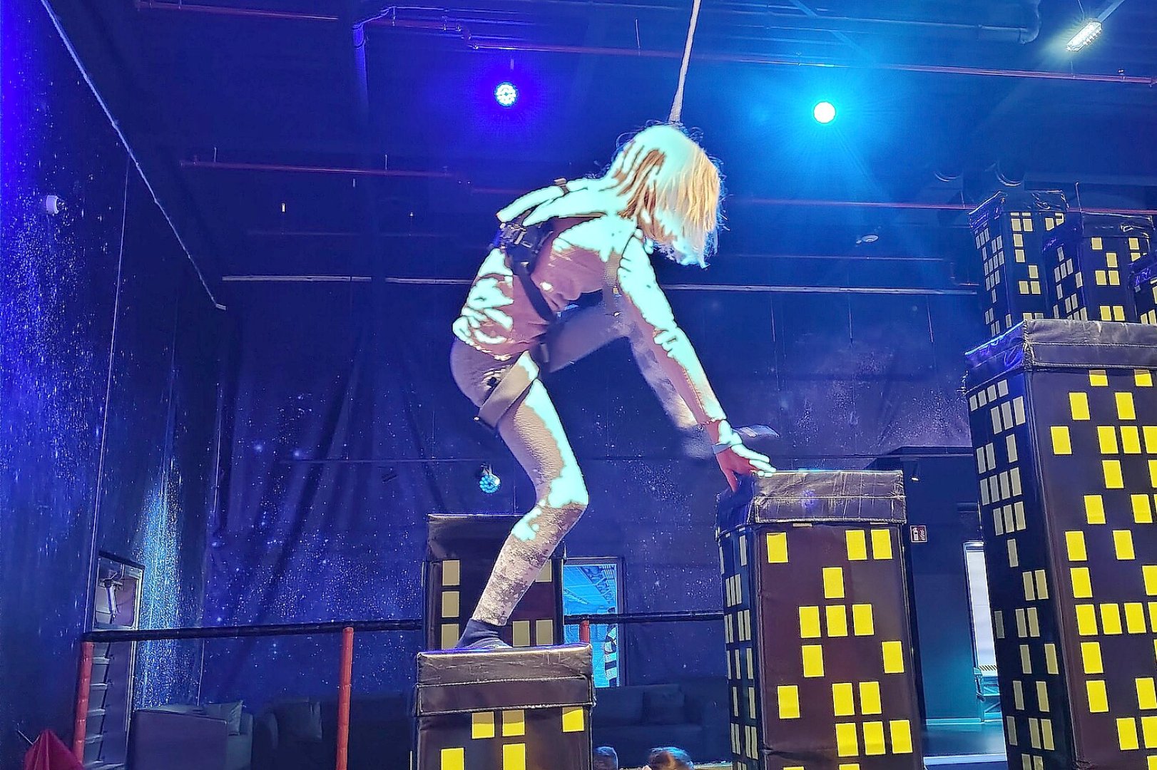 Indoorspielplatz mit Weltraum-Thema - Bild 5