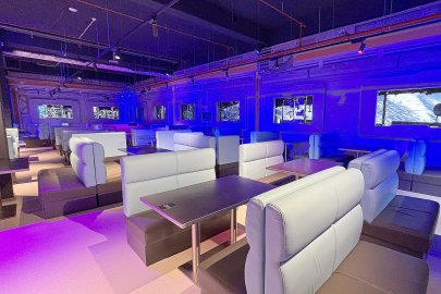 Indoorspielplatz mit Weltraum-Thema - Bild 27