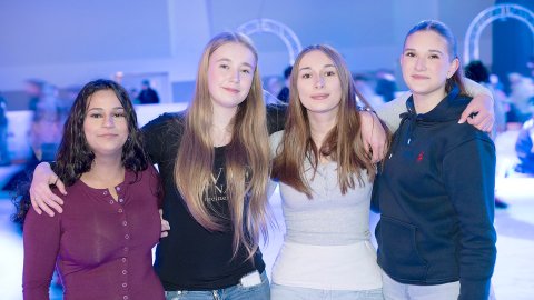 Viel los schon am ersten Eiszeit-Tag  - Bild 6