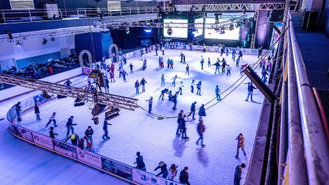 Viel los schon am ersten Eiszeit-Tag  - Bild 14