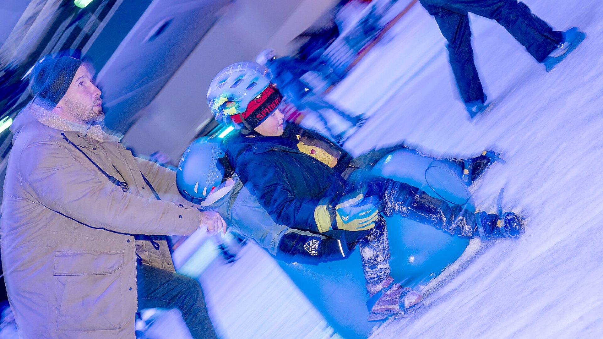 Viel los schon am ersten Eiszeit-Tag  - Bild 19