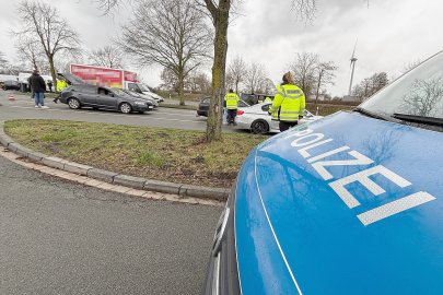 Großkontrolle auf dem Parkplatz Rheiderland - Bild 3