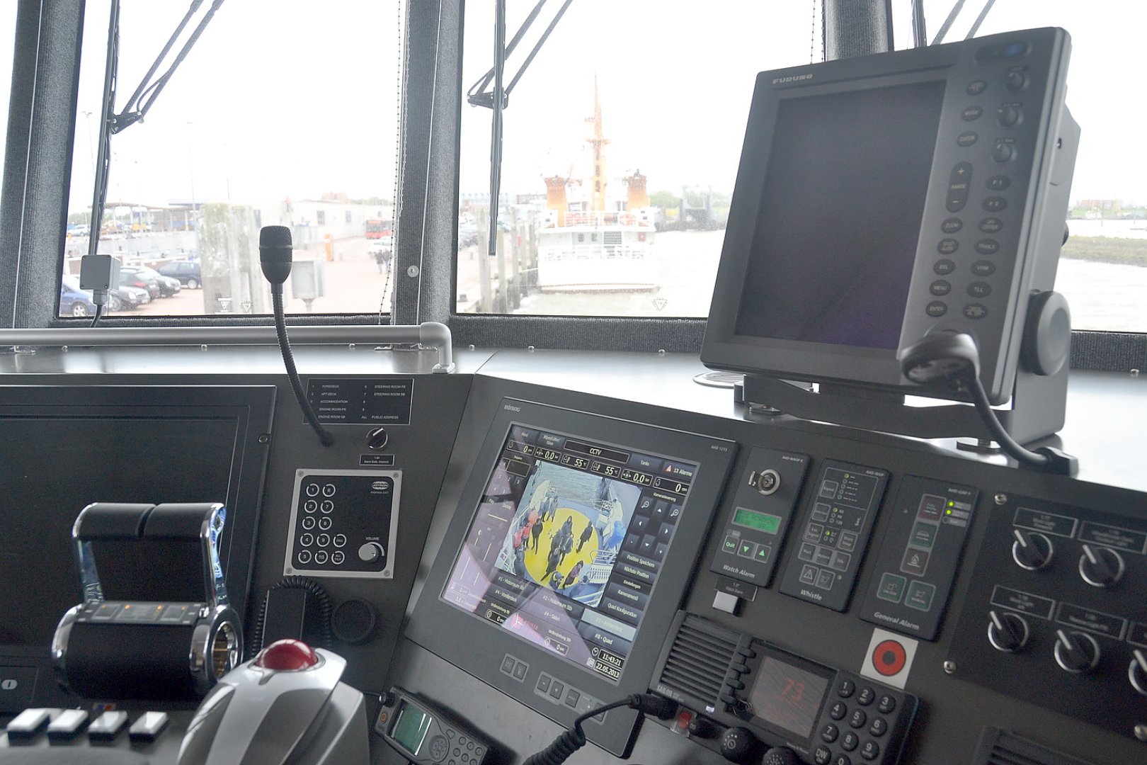 Offshore-Flotte der Frisia-Reederei wächst - Bild 1