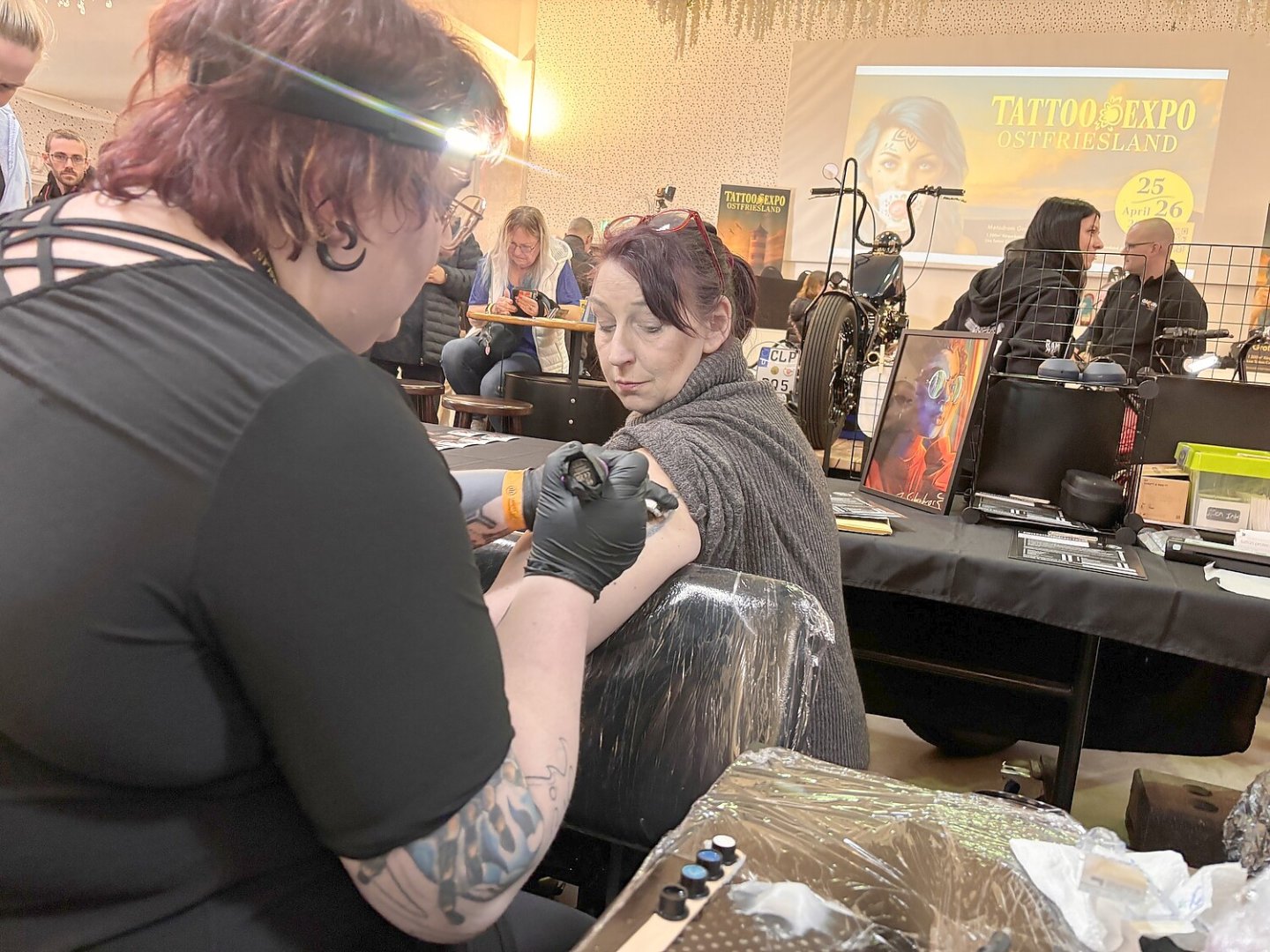 Tattoo-Expo in Großefehn - Bild 1