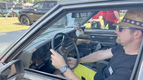 Das große Treffen der Ami-Schlitten in Aurich - Bild 3
