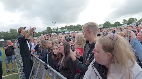 Max Giesinger in Aurich – die besten Bilder - Bild 4
