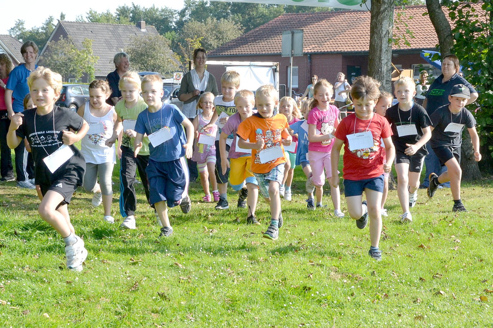 Sponsorenlauf Grundschule Leezdorf - Bild 1