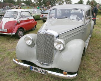 Oldtimertreffen der 37. Münkeboer Festtage - Bild 2
