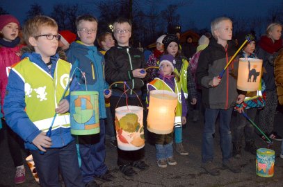Laternenumzug der Grundschule Upgant-Schott - Bild 2