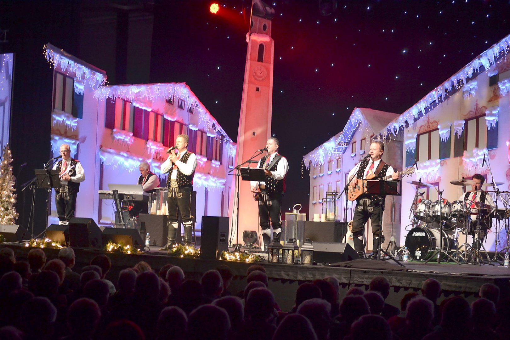 Weihnachten mit den Kastelruther Spatzen - Bild 1