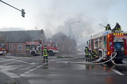 Brand in Mittegroßefehn - Bild 4