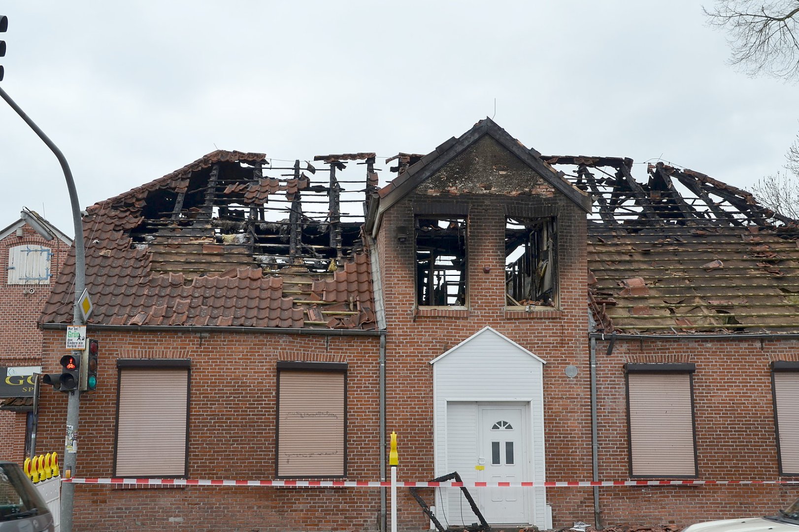 Ursache für Großbrand in Mittegroßefehn unklar - Bild 5
