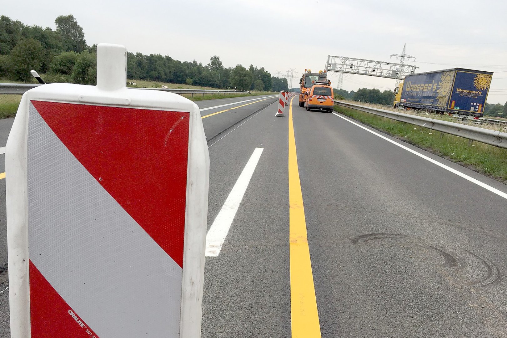 Vollsperrung auf der A28 in Richtung Leer - Bild 1