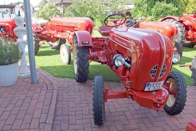 Treffen der Porsche-Traktoren in Aurich - Bild 2
