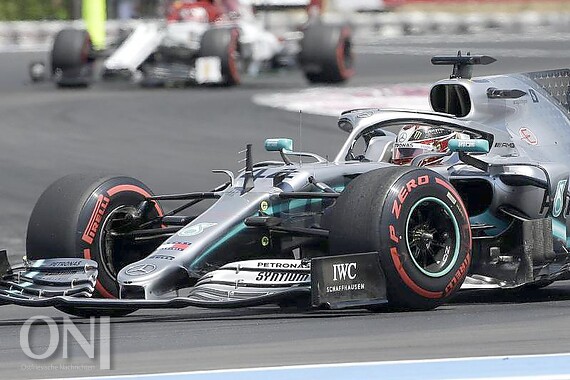Hamilton gewinnt auch Formel-1-Rennen in Frankreich ...