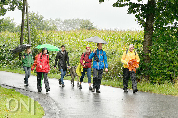 Baden Württemberg: Bauern In Bw Kämpfen Gegen Den Regen – Wird Die Ernte Platzen? - 8k3hjyb