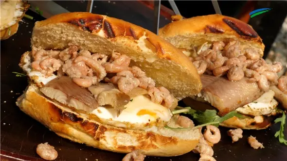 Angrillen: "Frühstücks-Fischbrötchen" mit Grillweltmeister Marco Greulich