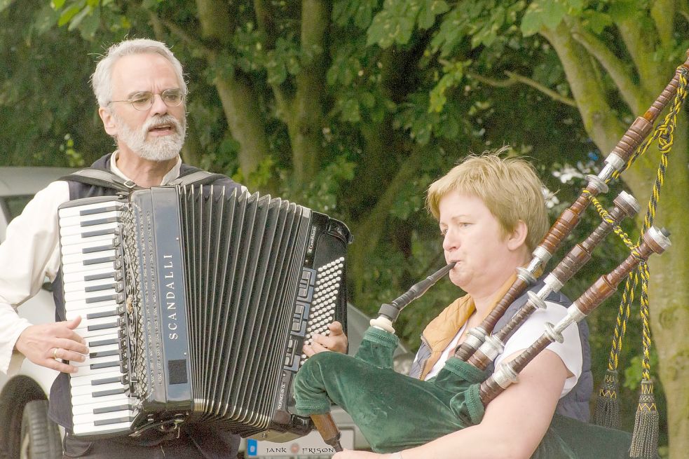 Stefan Em Huisken und Heike Büsing stellen ihre CD vor. Foto: privat