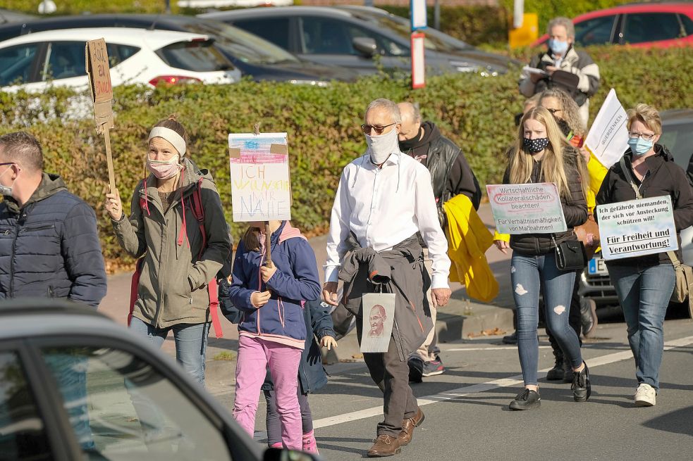 Auch einige Kinder waren mit unterwegs. Foto: Vortanz